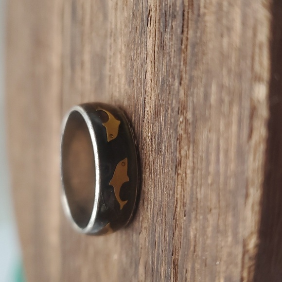 Dolphin aquatic Sealife mood‎ ring size 8 R432 🌟 - Picture 2 of 4